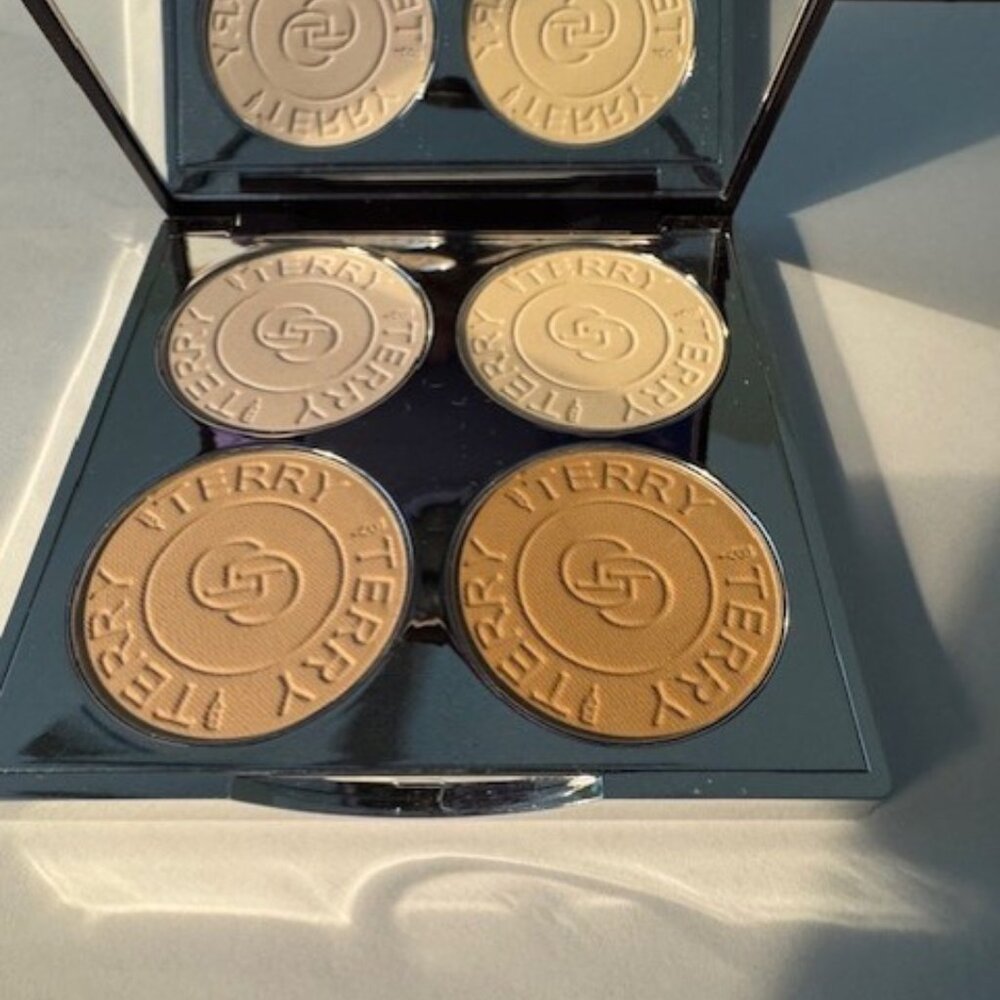 By Terry Hyaluronic Hydra Powder in 1 - Fair to Medium